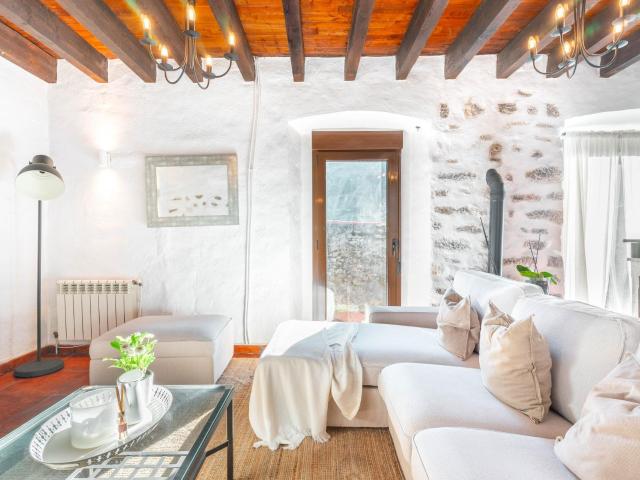 Casa en venta en Nava, Lloréu