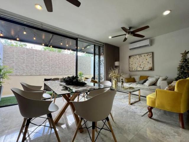 Casa en Venta en Privada Sao colonia Temozon Norte