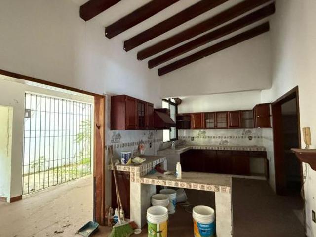 CASA EN VENTA EN PROLONGACIÓN MANUEL VELASCO SUAREZ, PALENQUE, CHIAPAS