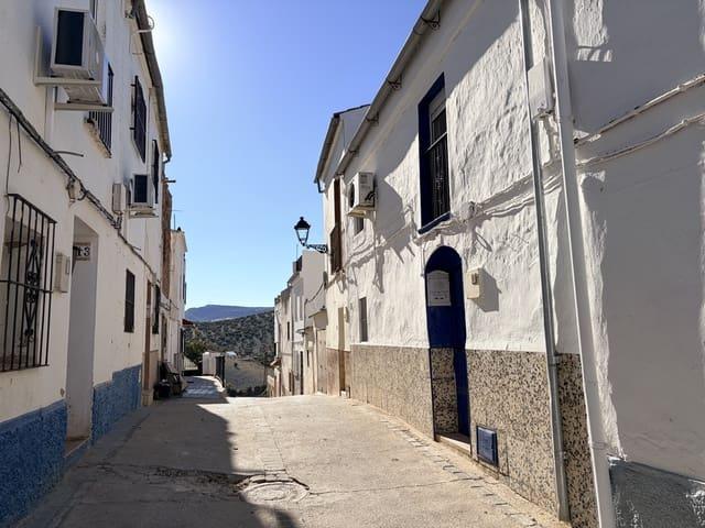 Casa en venta en Pruna, Andalucía