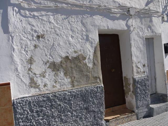 Casa en venta en Pruna, Andalucía