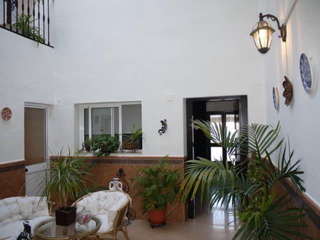 Casa en venta en Pruna, Andalucía