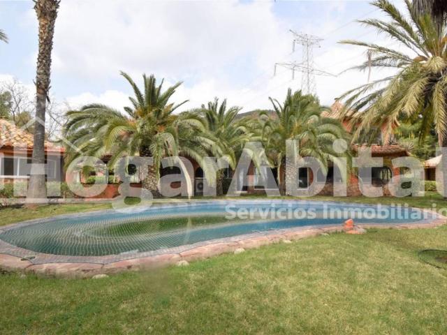 Casa en venta en Alfinac, l'Horta Nord
