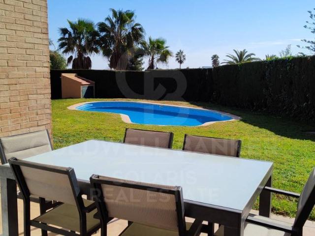 Casa en venta en el Camp de Morvedre, Valencia