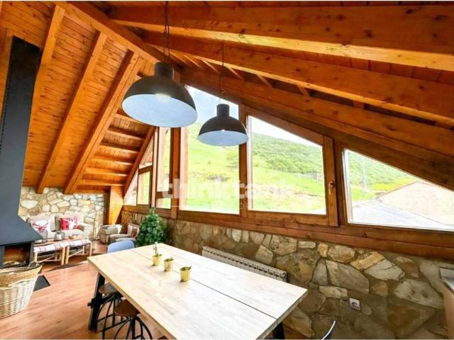 Casa en venta en Puebla De Lillo, León