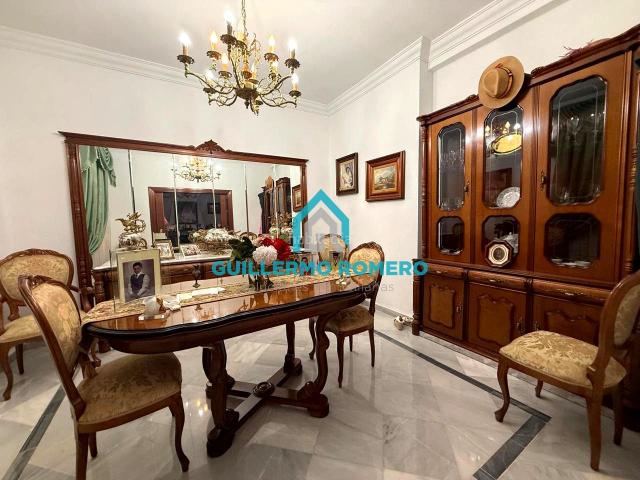 Casa en venta en La Puebla Del Río, Andalucía