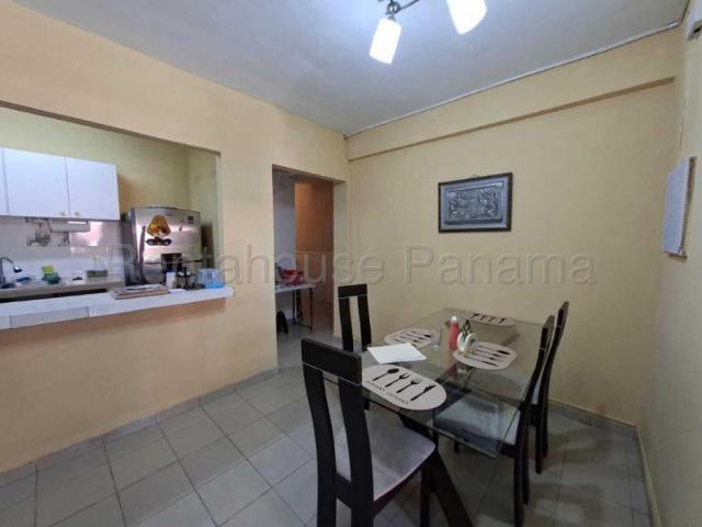 Casa en Venta en Pueblo Nuevo Vista Hermosa Panamá 500 m2. 10 hab