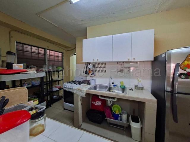 Casa en Venta en Pueblo Nuevo Vista Hermosa Panamá 500 m2. 10 hab