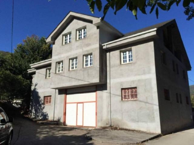 Casa en venta en Puente De Domingo Flórez, Barrio de Fondo da Vila