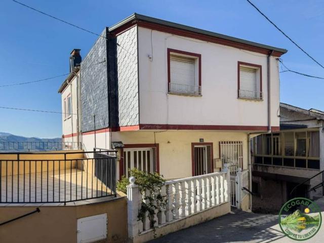 Casa en venta en Puente de Domingo Flórez, León