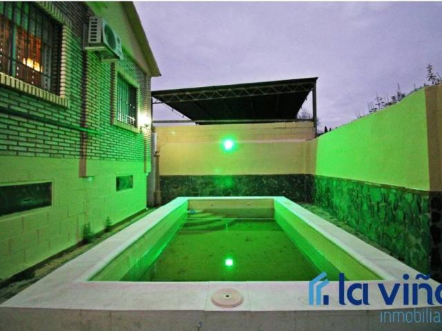 Casa en venta en Puente Genil, Andalucía
