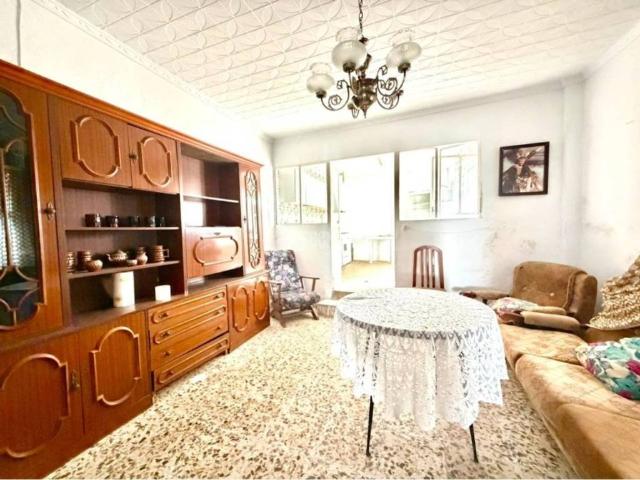 Casa en venta en Puente Genil, Andalucía