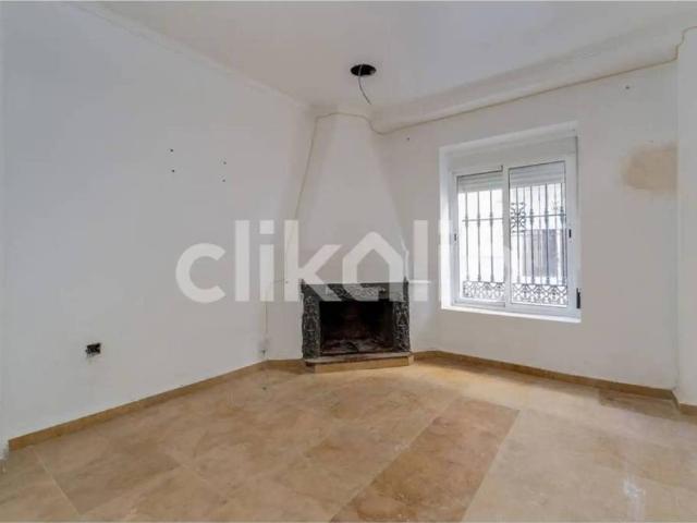 Casa en venta en Puente Genil, Andalucía
