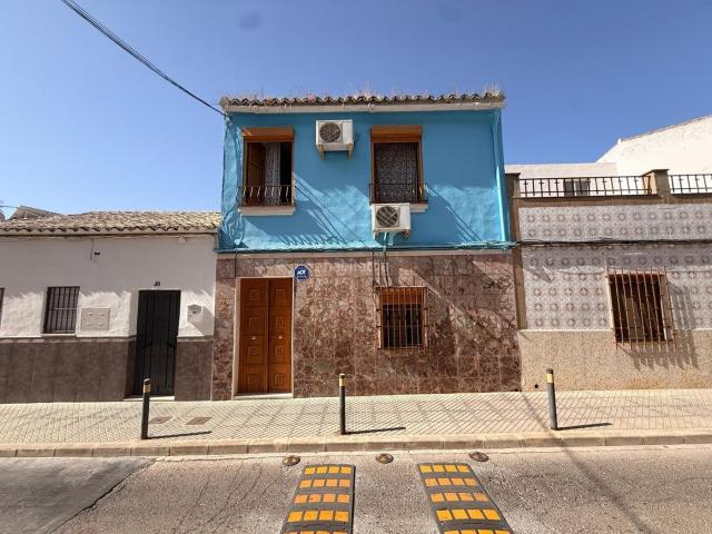Casa en venta en Barrio de la Isla, Puente Genil
