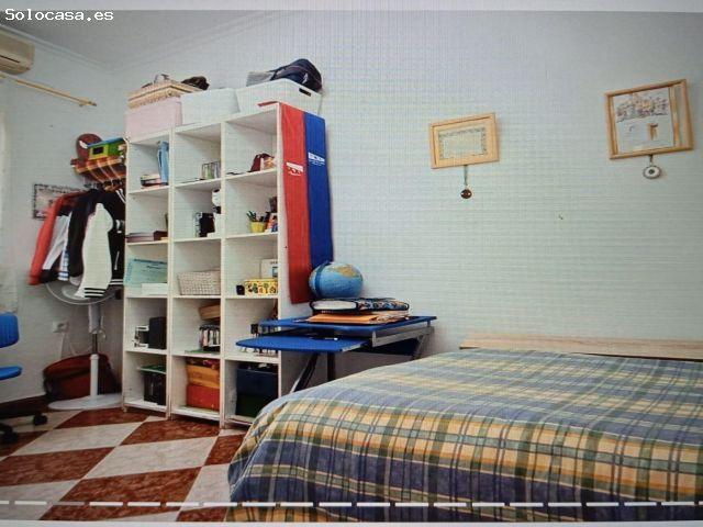 Casa en venta en Puente Genil, Andalucía