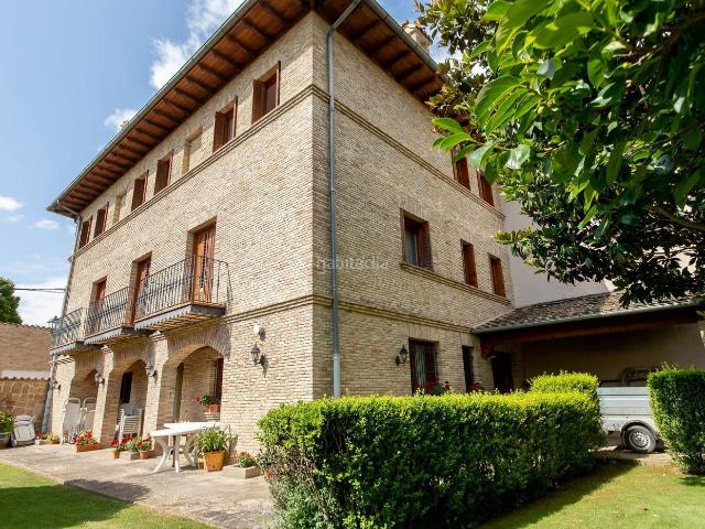 Casa en venta en Izarbeibar-Novenera, Navarra