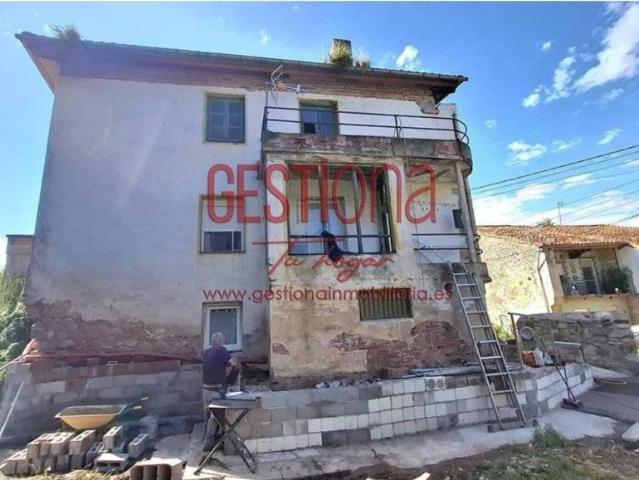 Casa en venta en Puente Viesgo, Cantabria