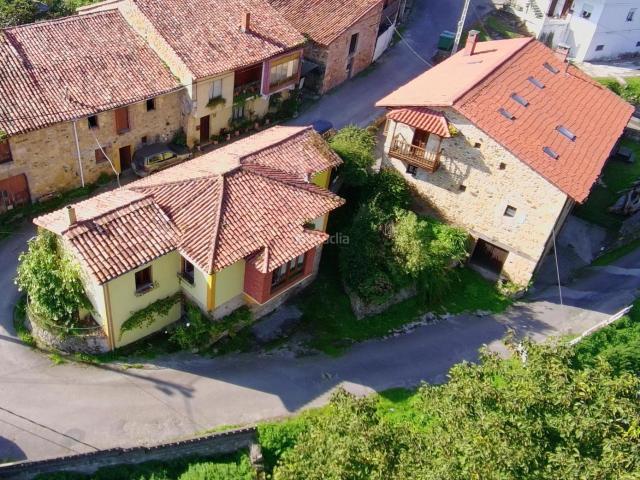 Casa en venta en Puente Viesgo, Cantabria