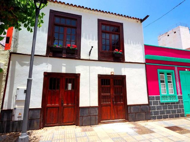 Casa en venta en San Fernando, Puerto de la Cruz