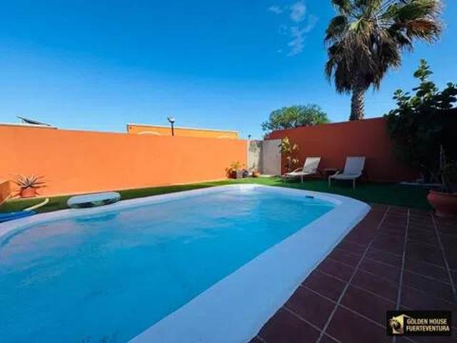 Casa en venta en Los Pozos, Puerto del rosario