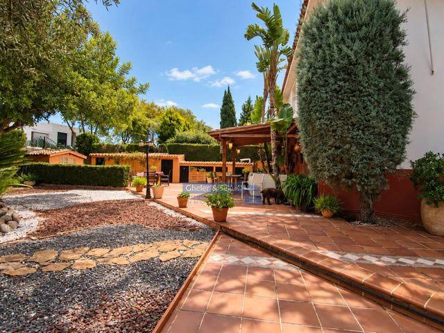 Casa en venta en el Puig de Santa Maria, València / Valencia