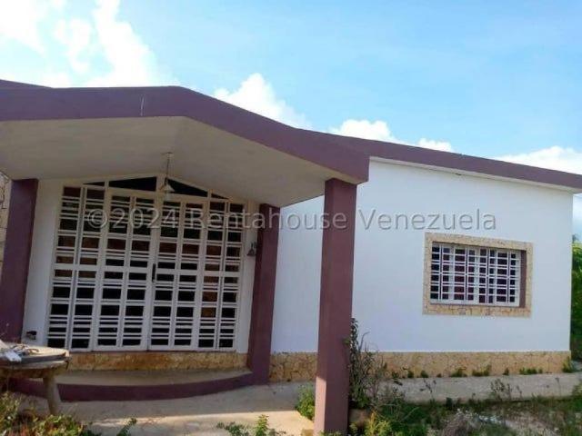 Casa en venta en Punto Fijo, Falcón