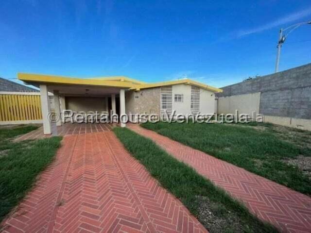 Casa en venta en Punto Fijo, Falcón