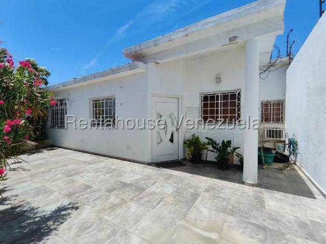 Casa en venta en Punto Fijo, Falcón