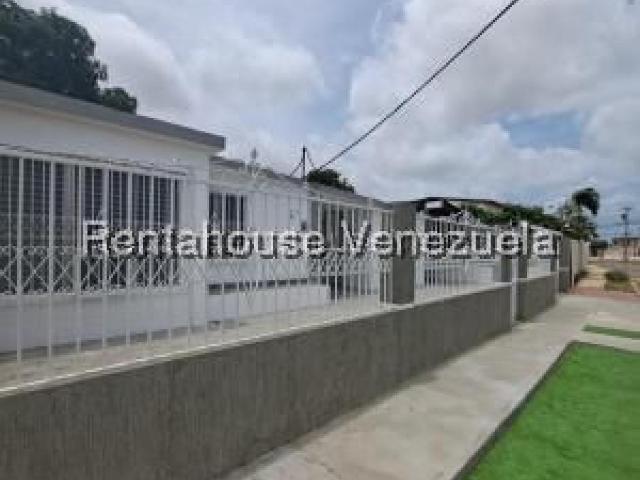 Casa en venta en Punto Fijo, Falcón
