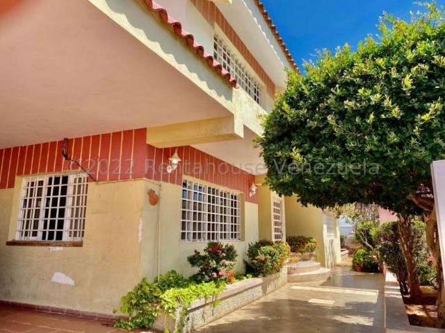 Casa en venta en Punto Fijo, Falcón