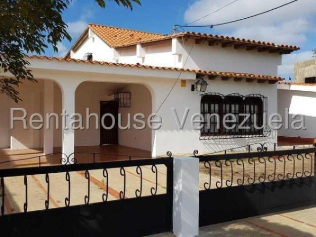 Casa en venta en Punto Fijo, Falcón