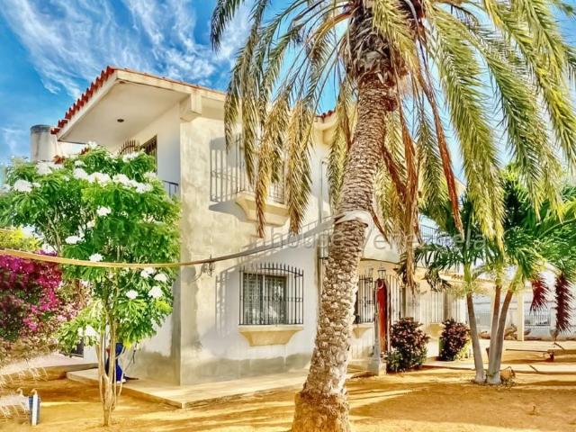Casa en venta en Punto Fijo, Falcón