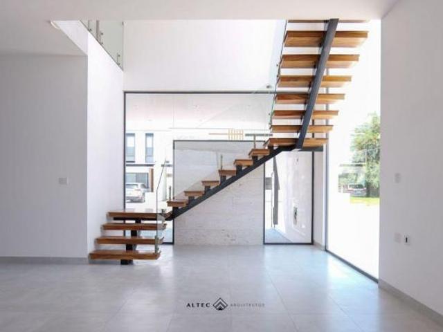 Casa en venta en Laureles Del Campanario, Lagos de Moreno