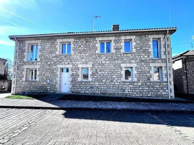 Casa en venta en Quintanilla Vivar, Castilla y León