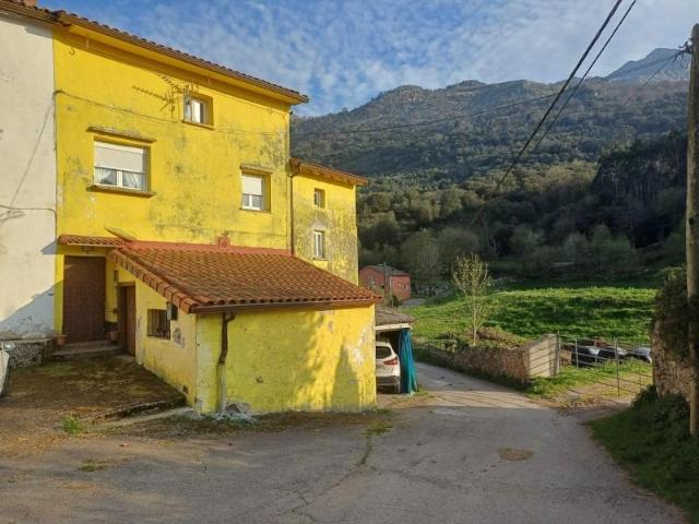 Casa en venta en Riva, Ruesga