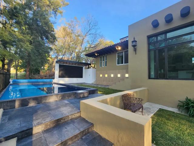 Casa en venta en Ixtapan De La Sal, Estado de México