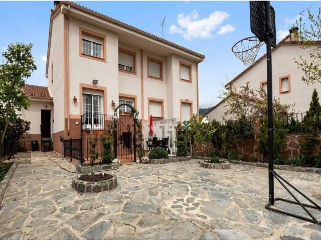 Casa en venta en Rascafría, Madrid