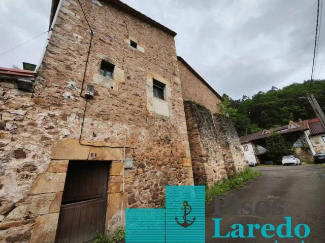 Casa en venta en La Riba, Rasines