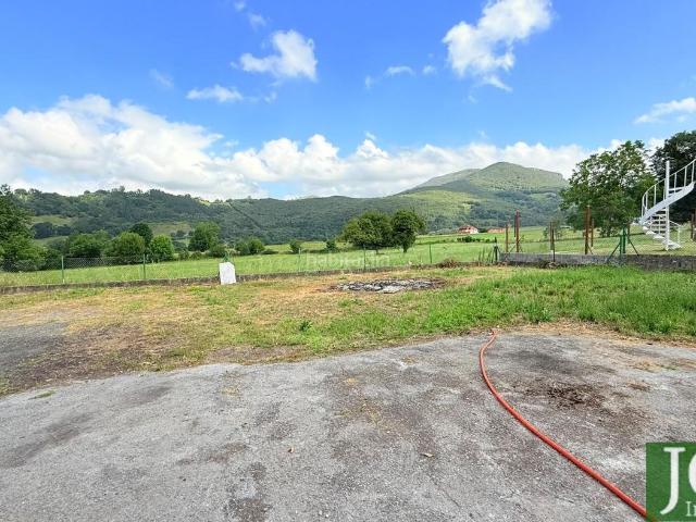 Casa en venta en La Riba, Rasines
