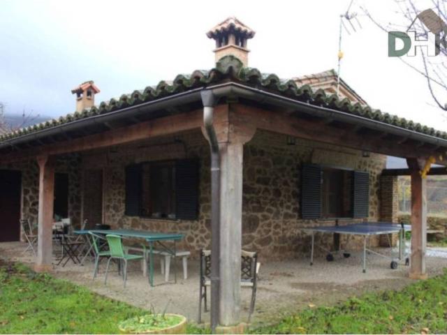 Casa en venta en Rebollar, Extremadura