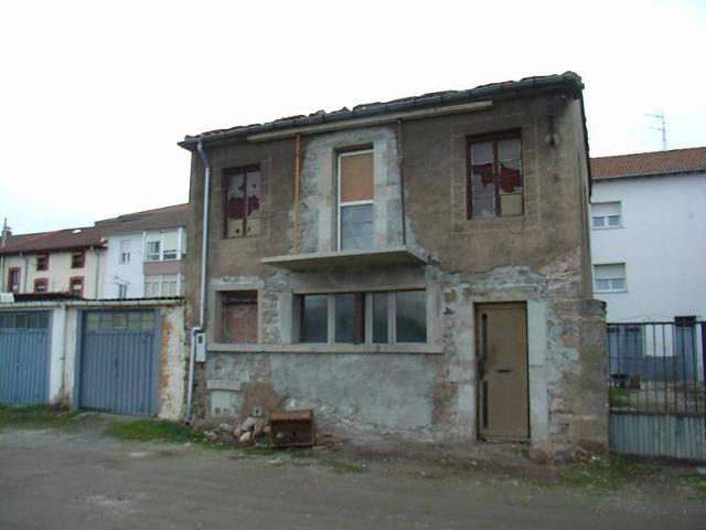 Casa en venta en Urbanización Los Encuentros, Reinosa