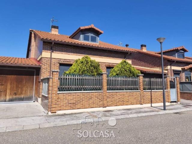 Casa en venta en Renedo De Esgueva, Castilla y León
