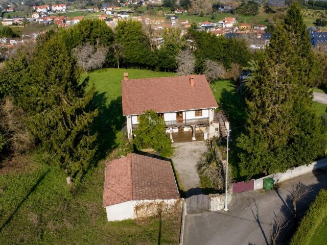 Casa en venta en Reocín