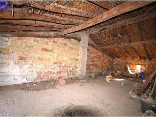 Casa en venta en La Plana de Utiel-Requena, Valencia
