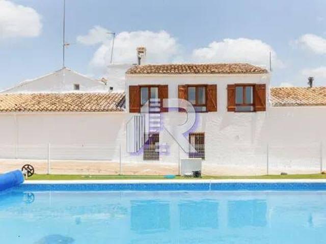Casa en venta en La Plana de Utiel-Requena, Valencia