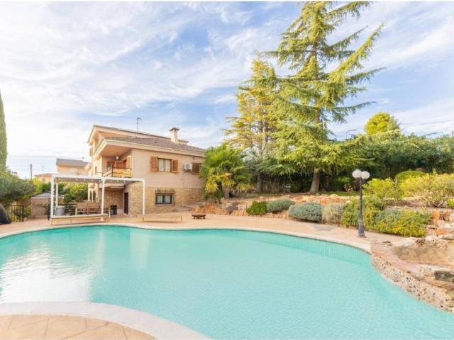 Casa en venta en La Plana de Utiel-Requena, Valencia