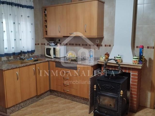 Casa en venta en Requena, El Arrabal