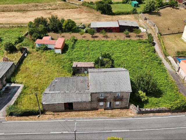 Casa en venta en Rianxo, A Barbanza