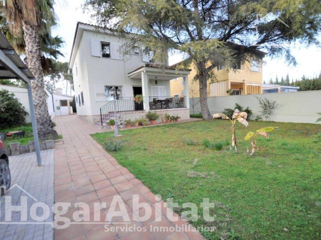 Casa en venta en Urbanització Mas de Traver, el Camp de Túria