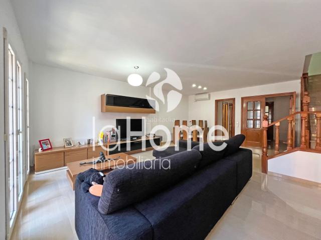 Casa en venta en Urbanización Montecolorado, el Camp de Túria